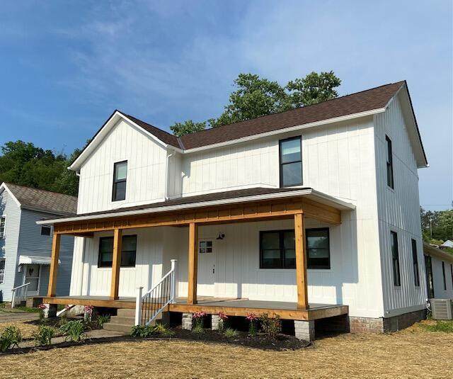 350 Orchard Street - Photo 1