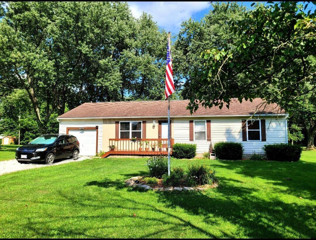 39 3rd Avenue - Photo 1