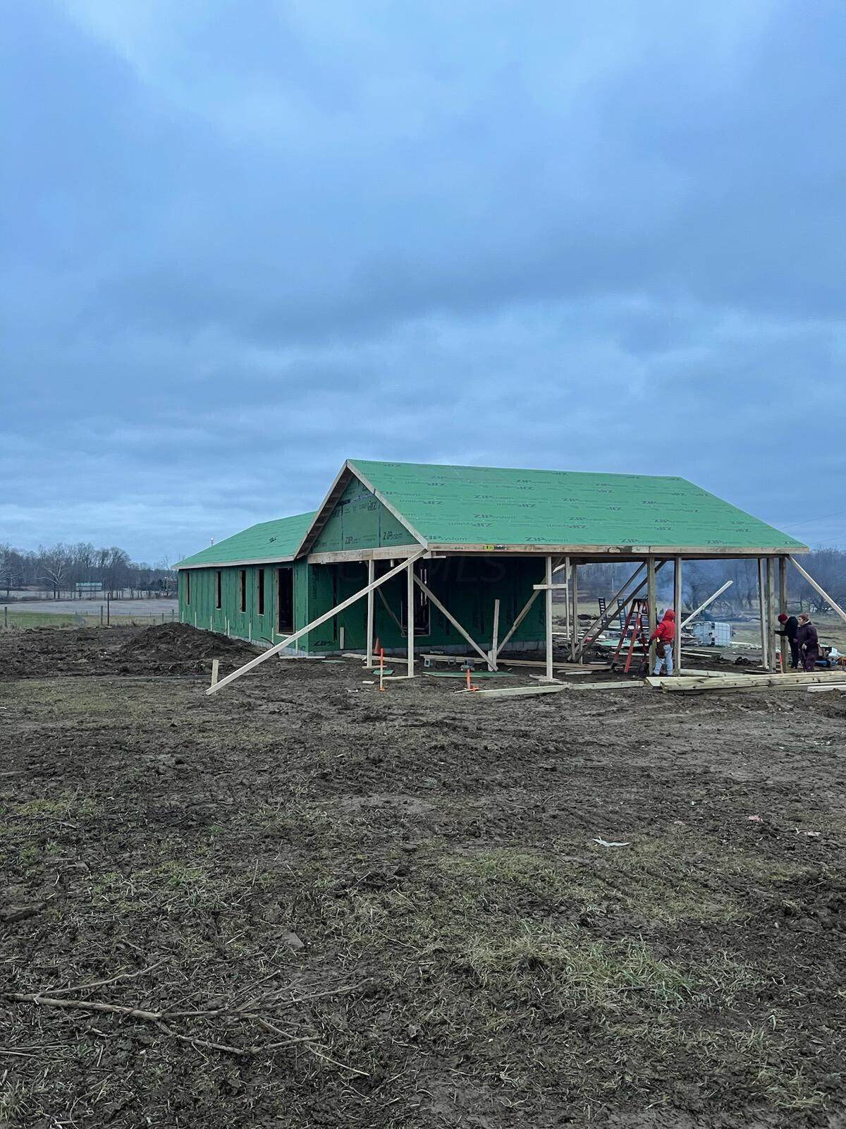 5621 Township Road 122 - Photo 1