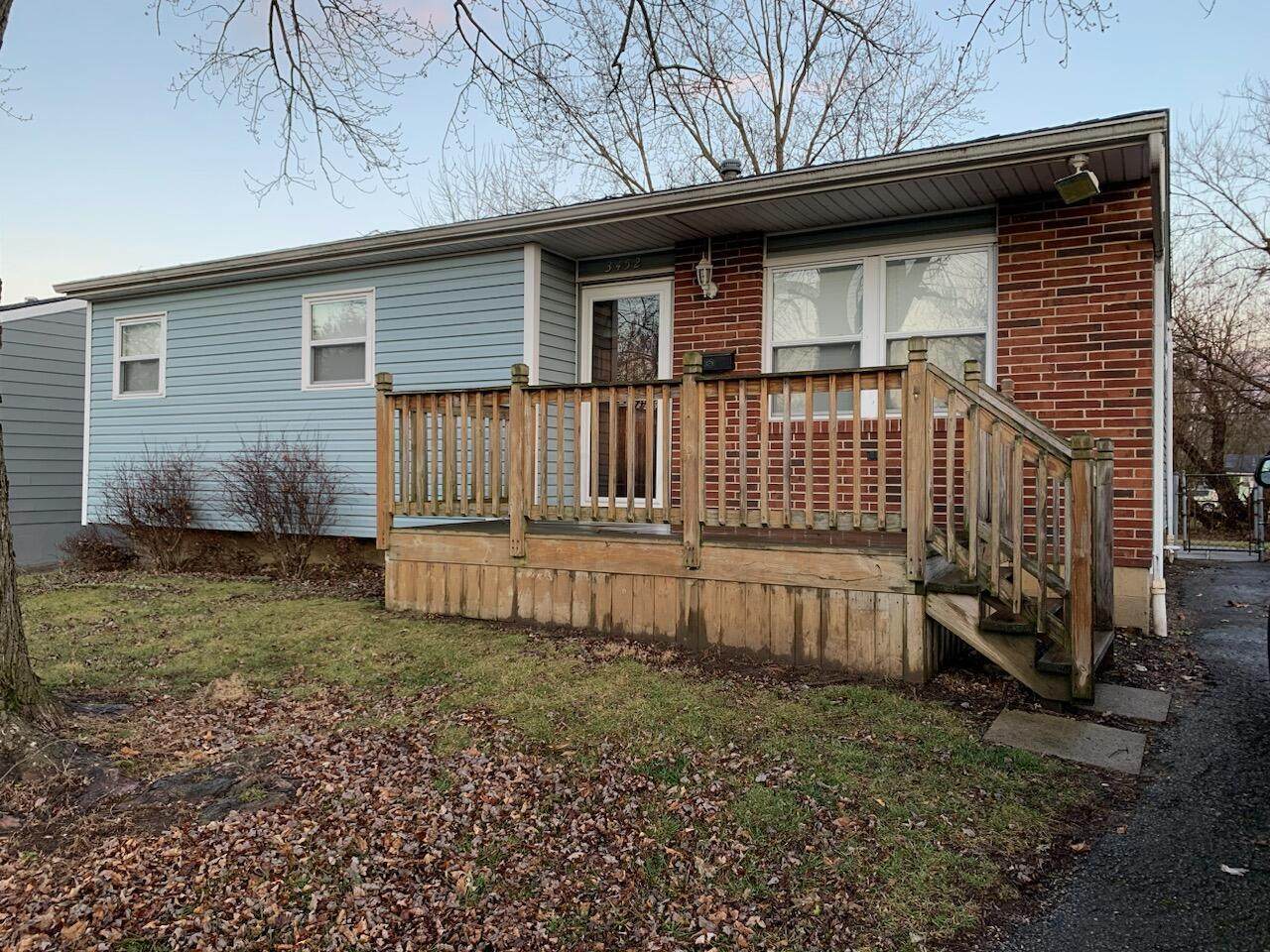 3452 Bremen Street - Photo 1