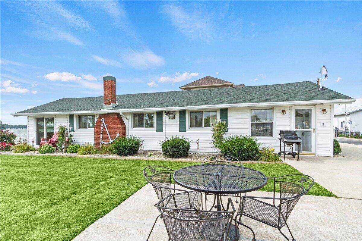 9406B Willow Isle Road - Photo 1