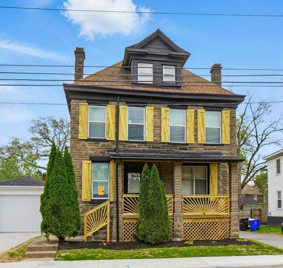 286 Taylor Avenue - Photo 1