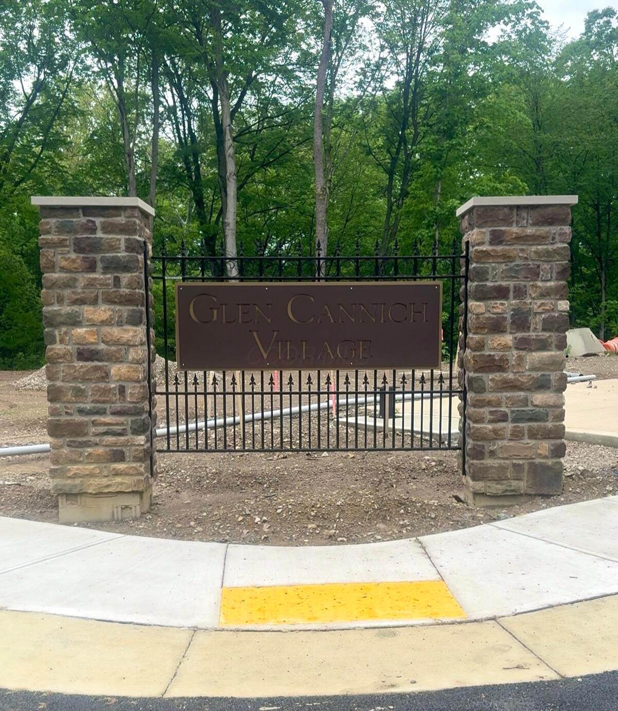 90 Stoneybank Drive - Photo 1