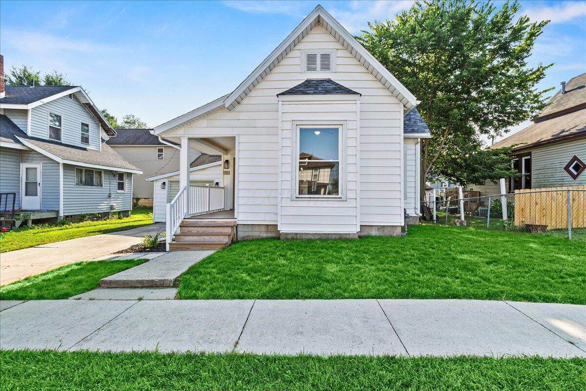 509 Madriver Street - Photo 1