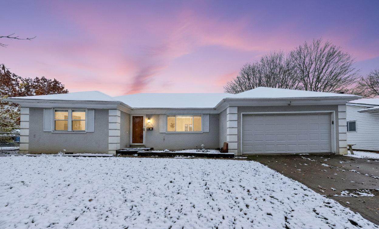 995 Overbrook Service Drive - Photo 1