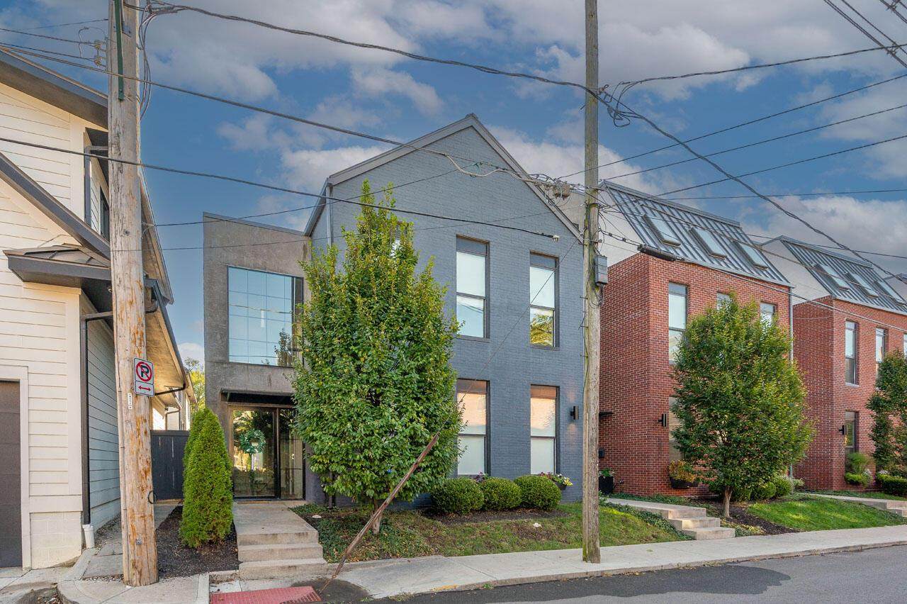 598-6 Lathrop Street - Photo 1