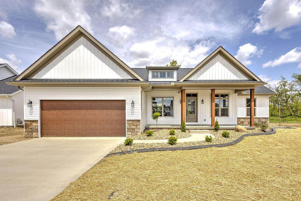 556 Cannondale Avenue - Photo 1