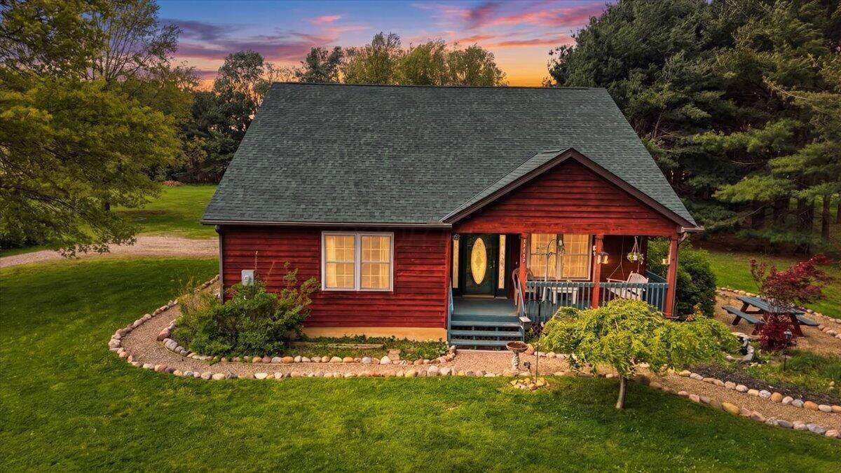 15463 Glen Road - Photo 1