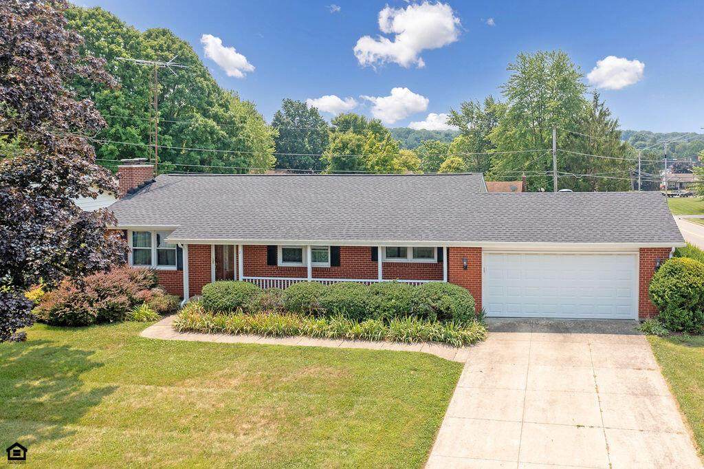 2 Upland Terrace - Photo 1