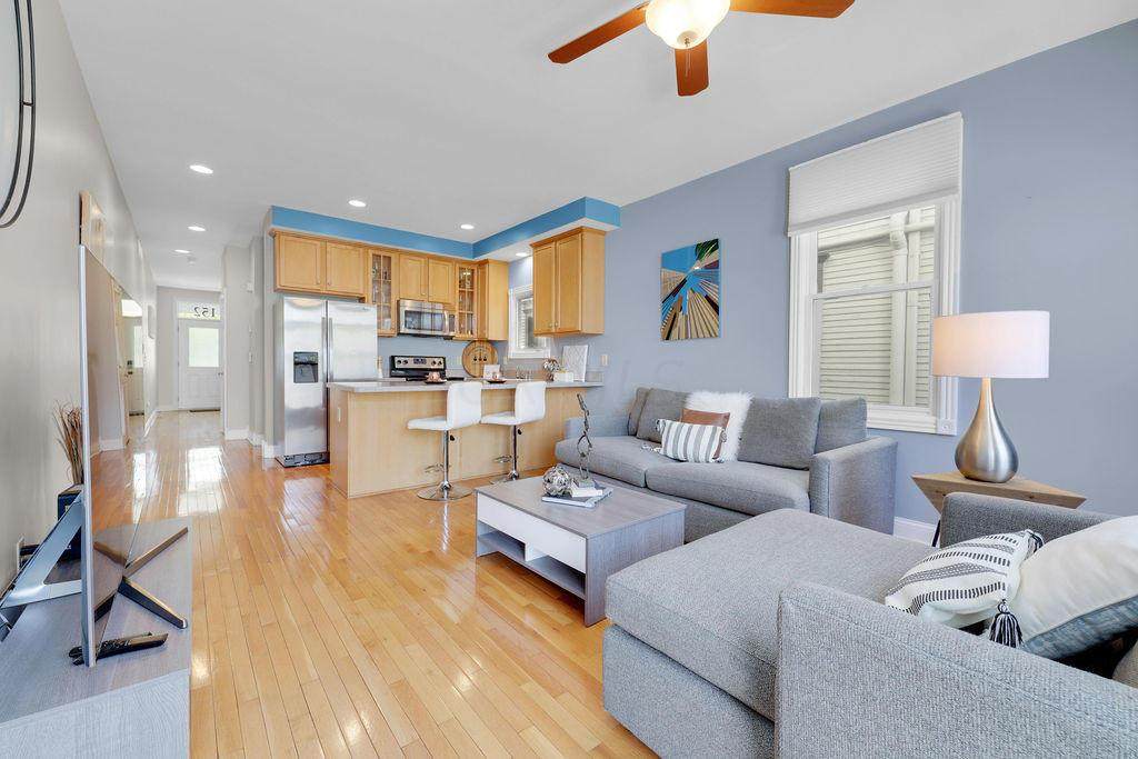 152 4th Avenue - Photo 1