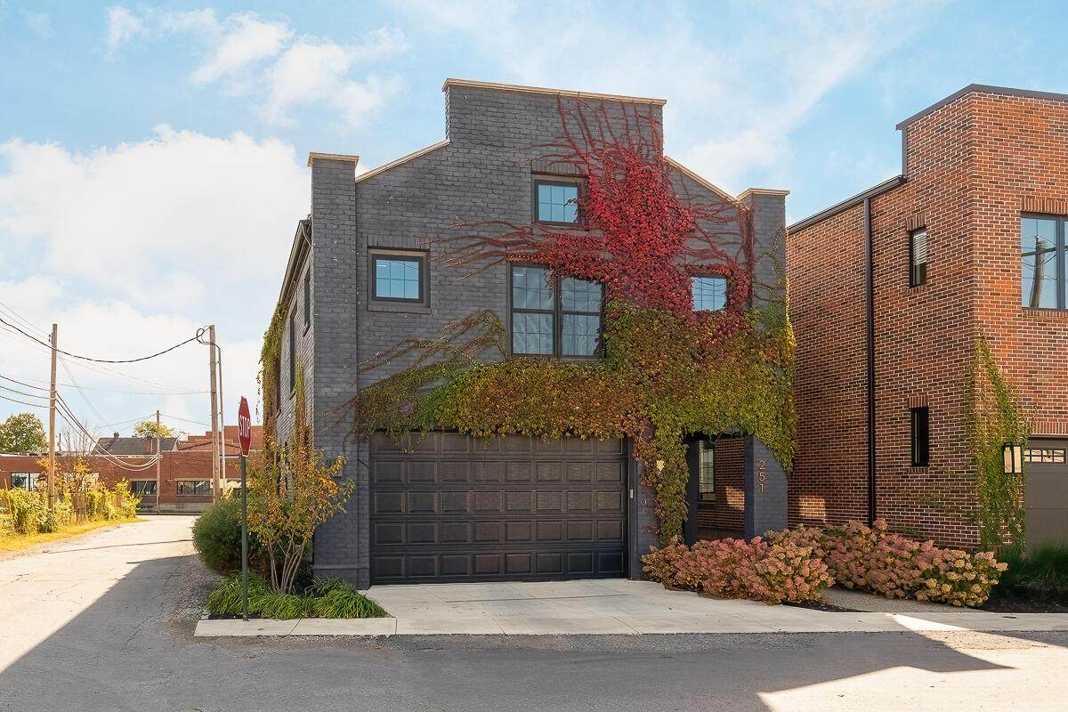 251 Greenwood Avenue - Photo 1