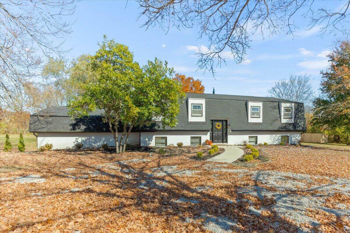 7510 Wells Road - Photo 1