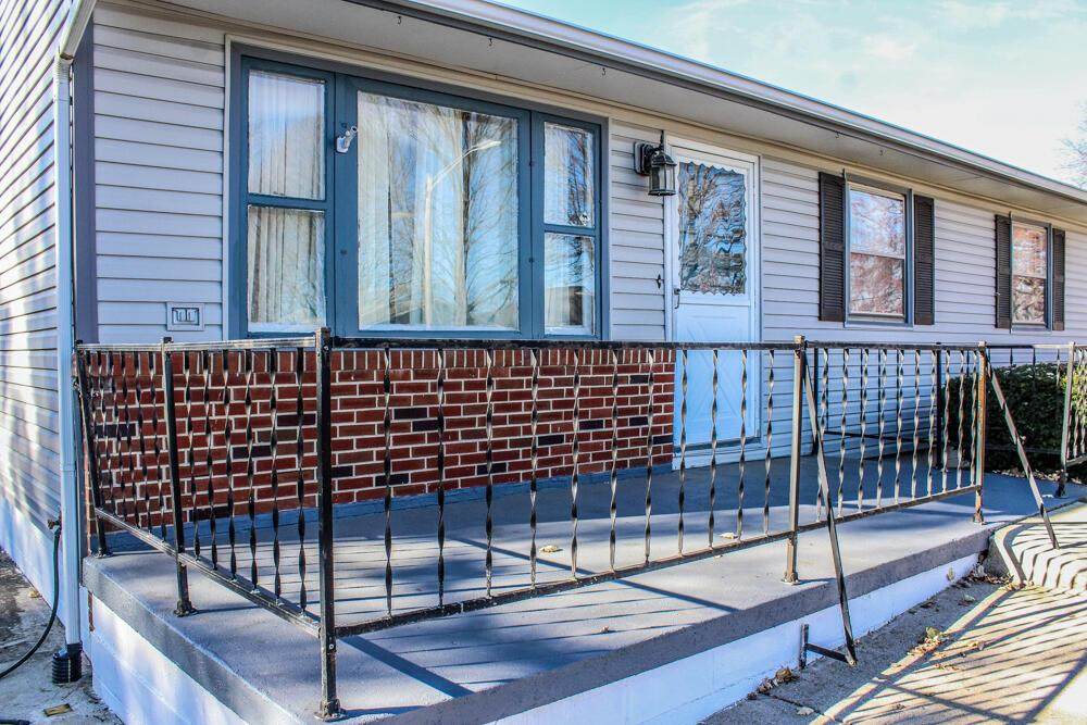 1117 Mcgraw Road - Photo 1