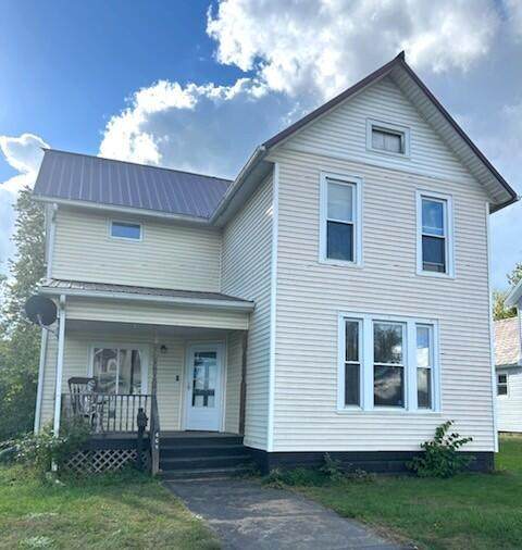 469 Maple Avenue - Photo 1