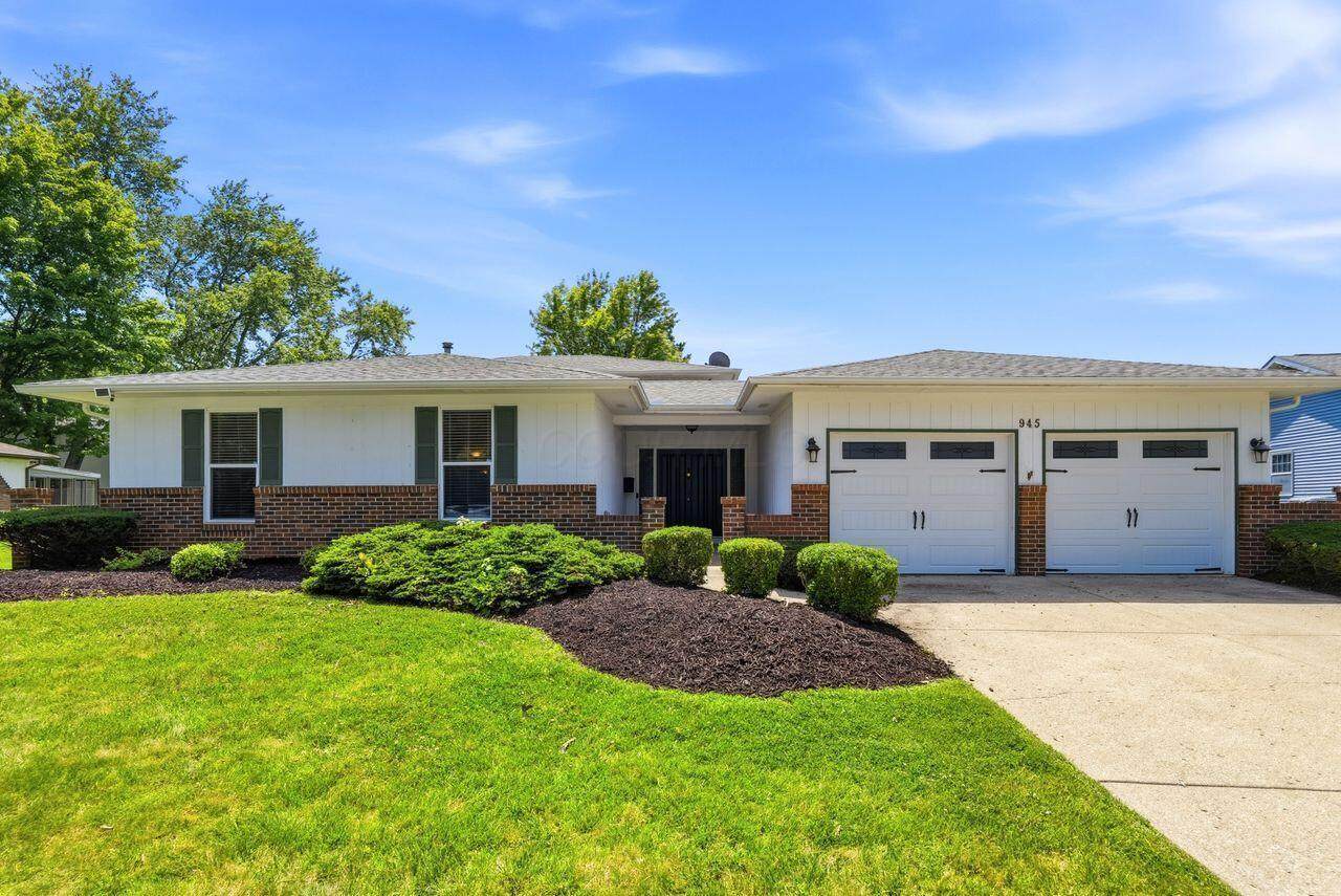 945 Matterhorn Drive - Photo 1