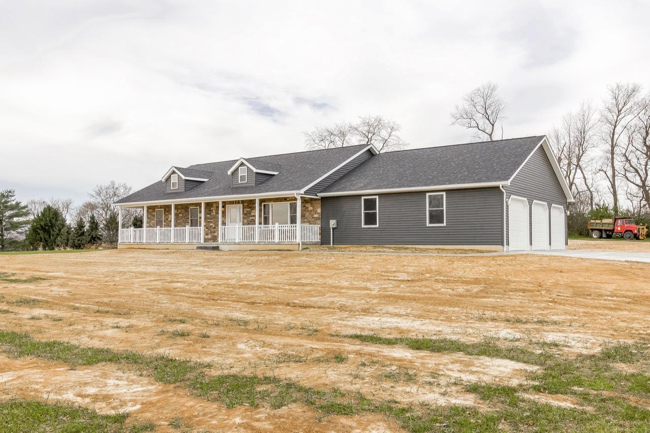 5158 Lancaster-New Lexington Road - Photo 1