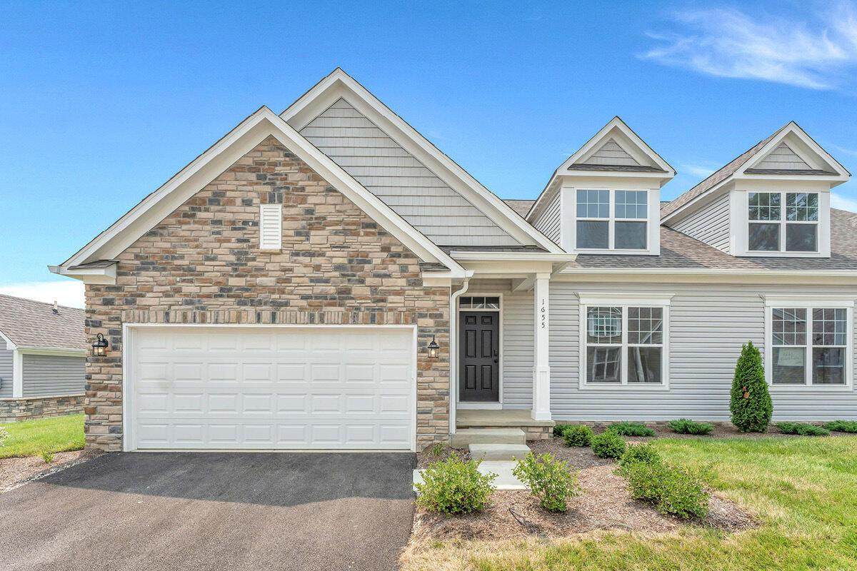 1655 Bookfield Lane - Photo 1
