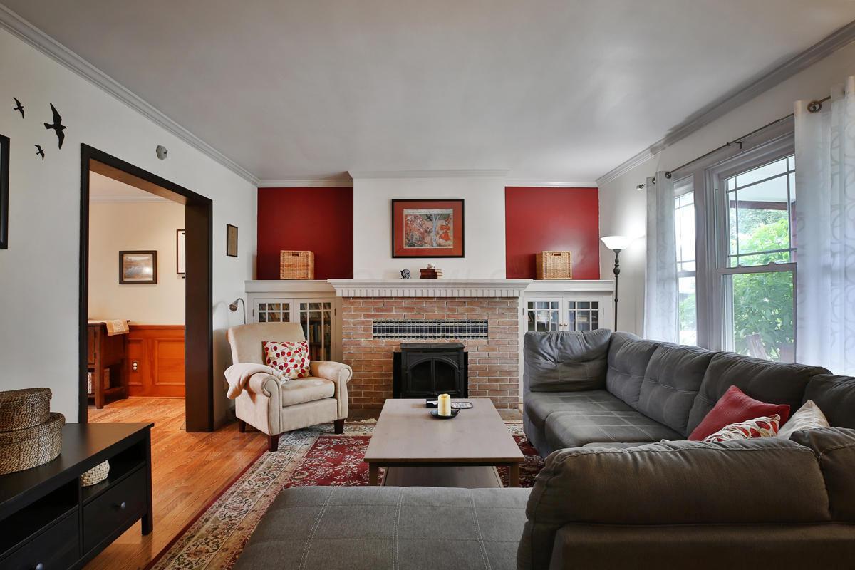 205 Kelso Road - Photo 1