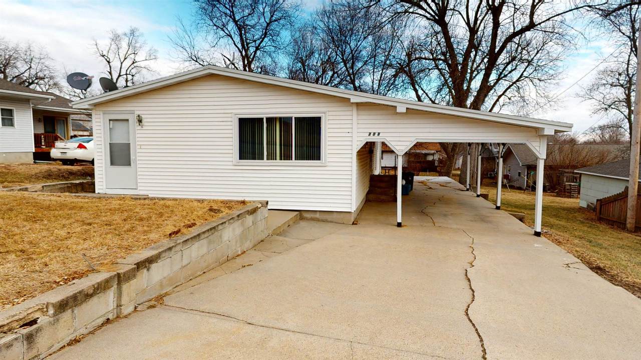 308 Oak Street - Photo 1