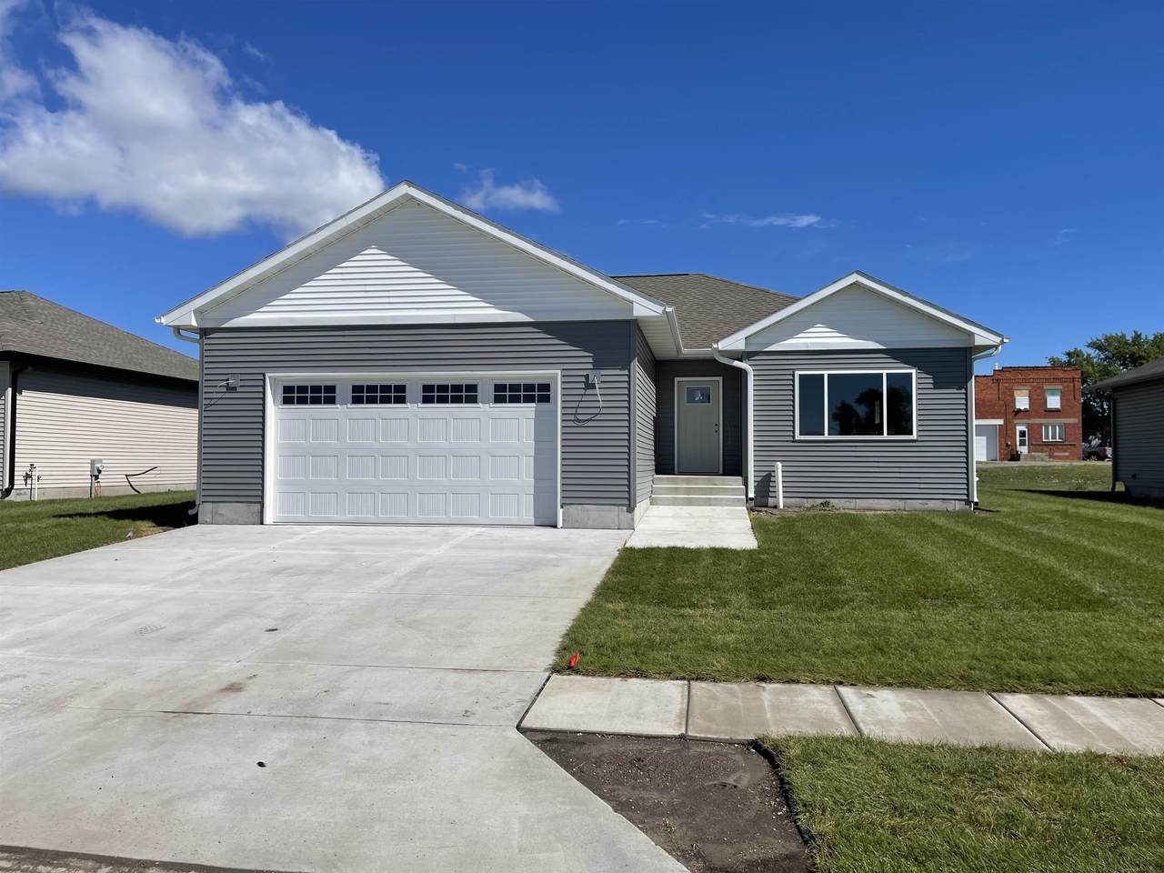 4124 12TH STREET - Photo 1