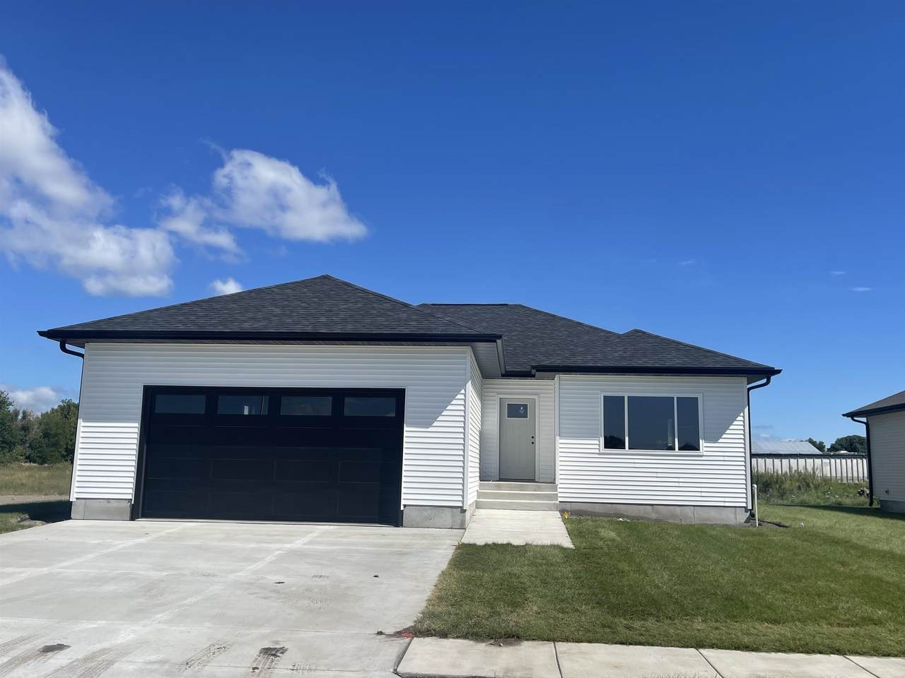 4138 12TH STREET - Photo 1