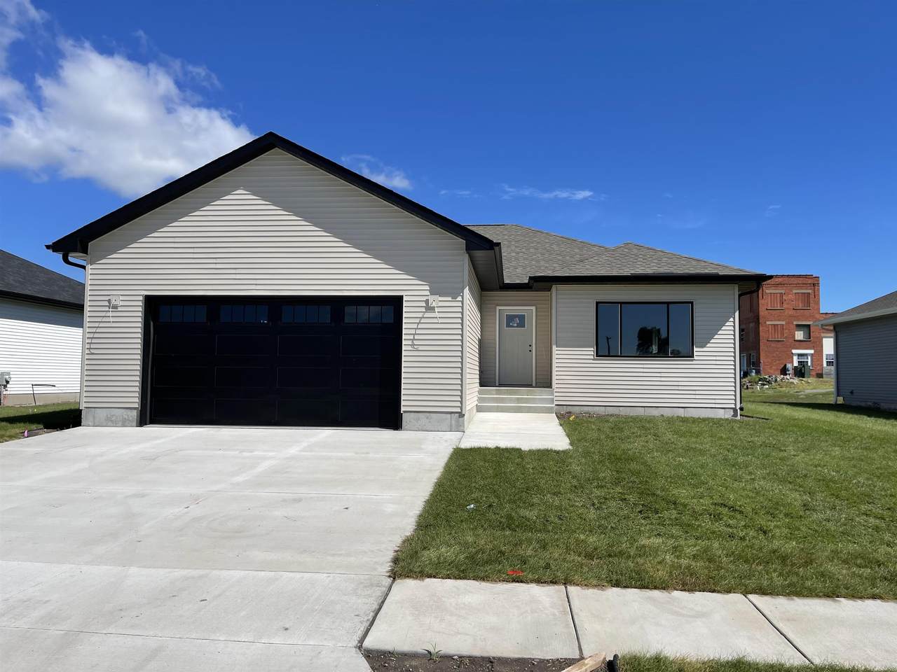 4132 12TH STREET - Photo 1