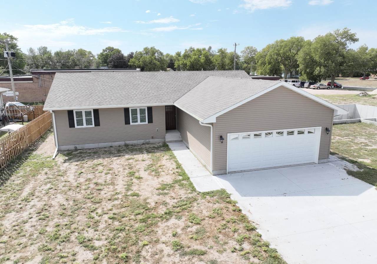 2309 10TH STREET - Photo 1