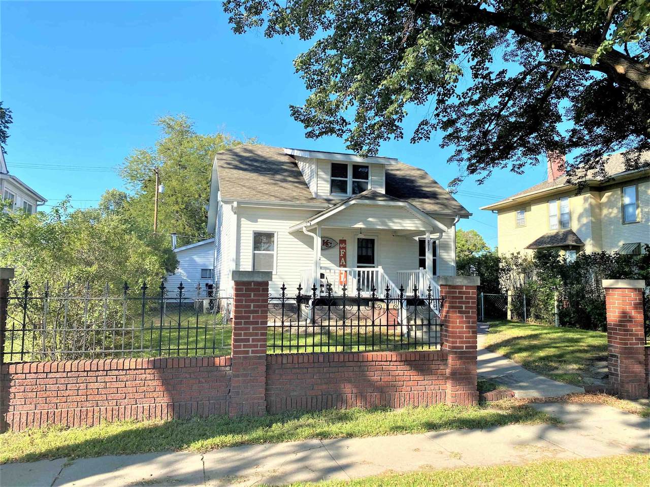 2310 17TH STREET - Photo 1