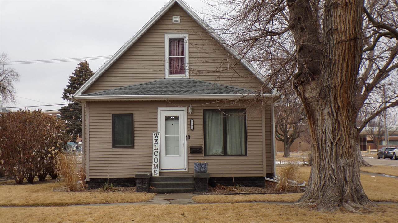 3104 17TH STREET - Photo 1