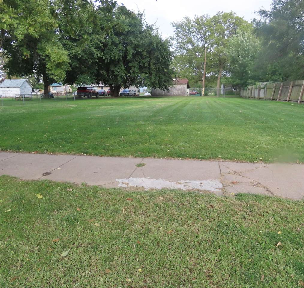 309 Madison - Photo 1