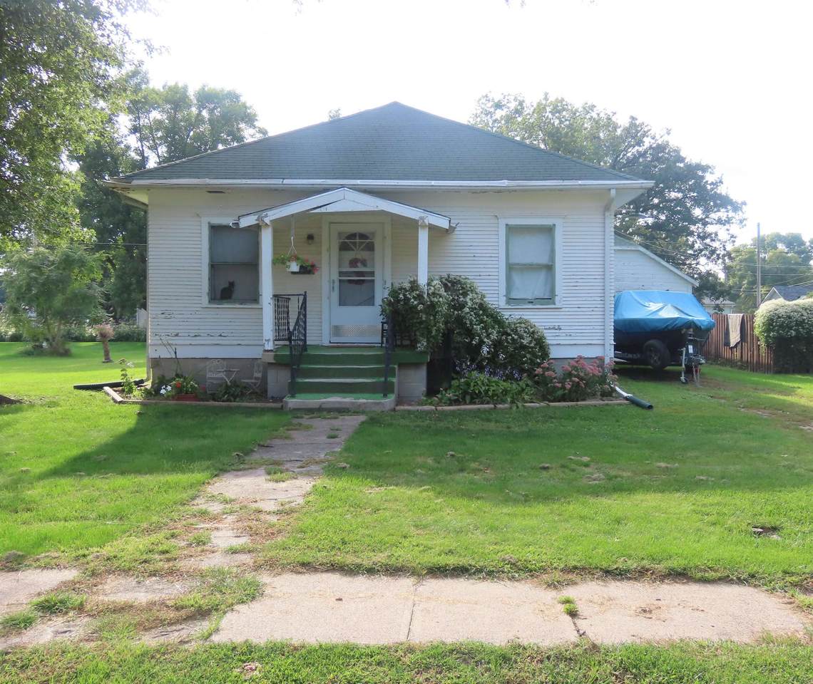 475 12th Street - Photo 1