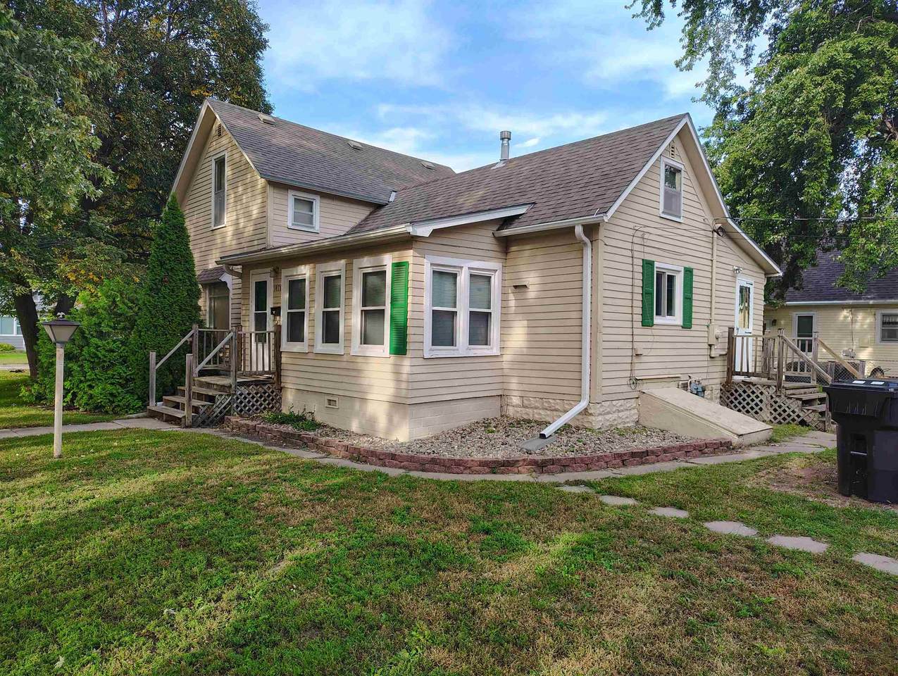 1871 25th Avenue - Photo 1