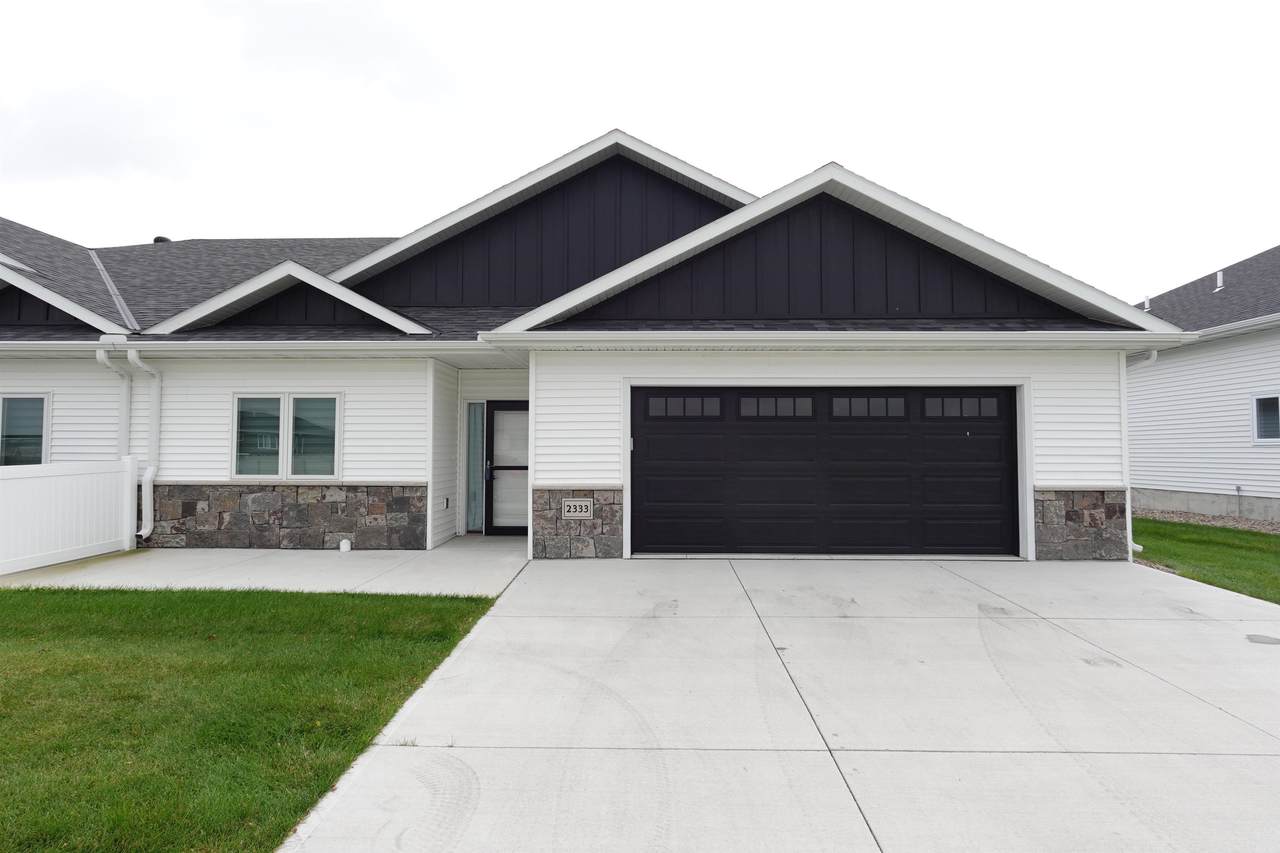 2333 38th Street - Photo 1