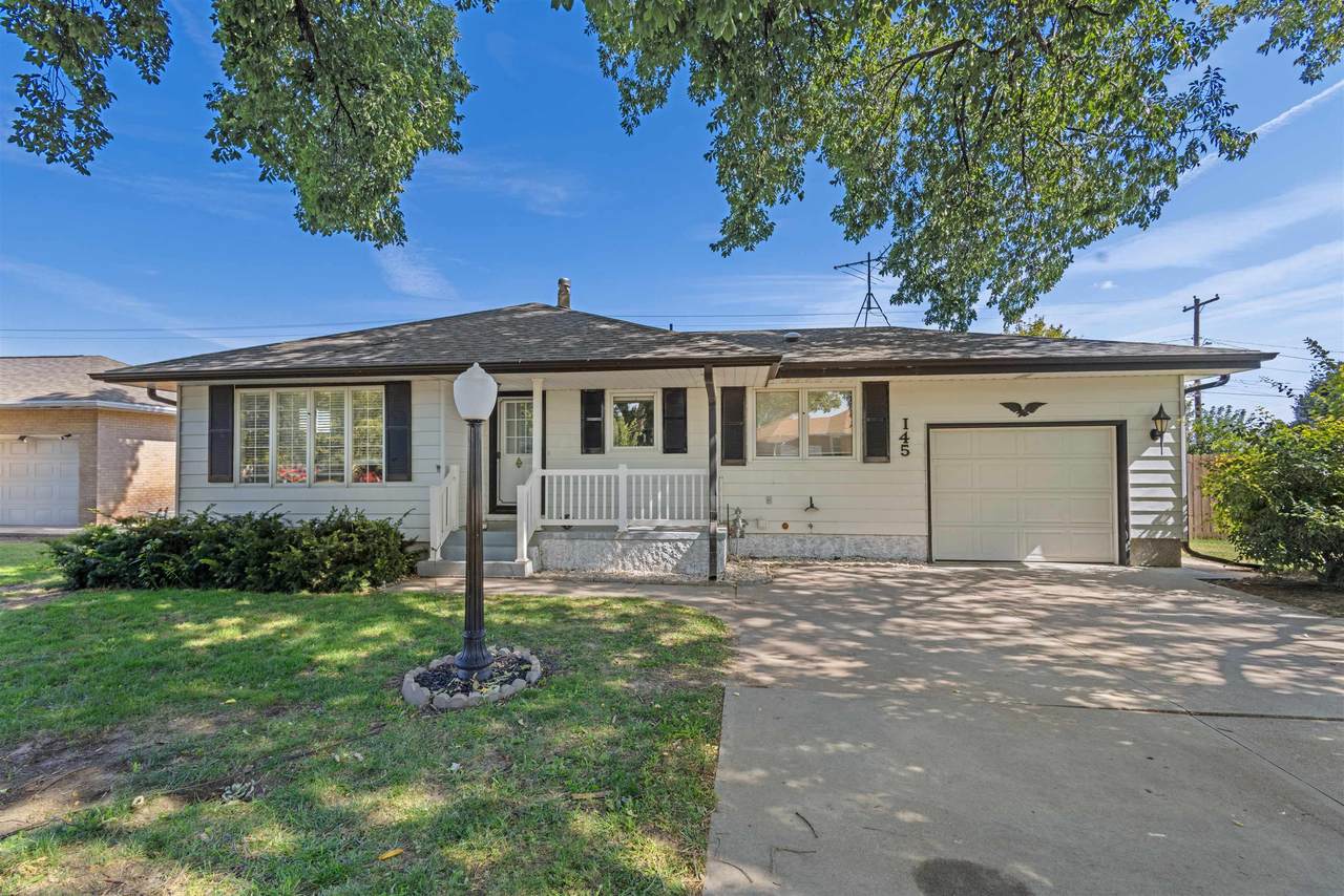 145 Rose Lane - Photo 1