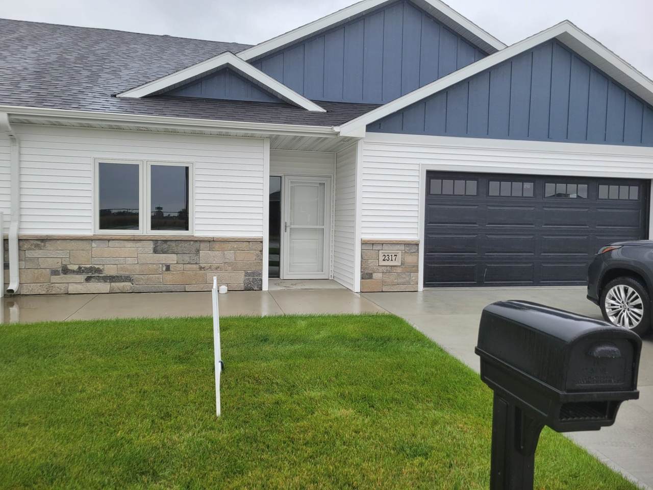 2317 38th Street - Photo 1