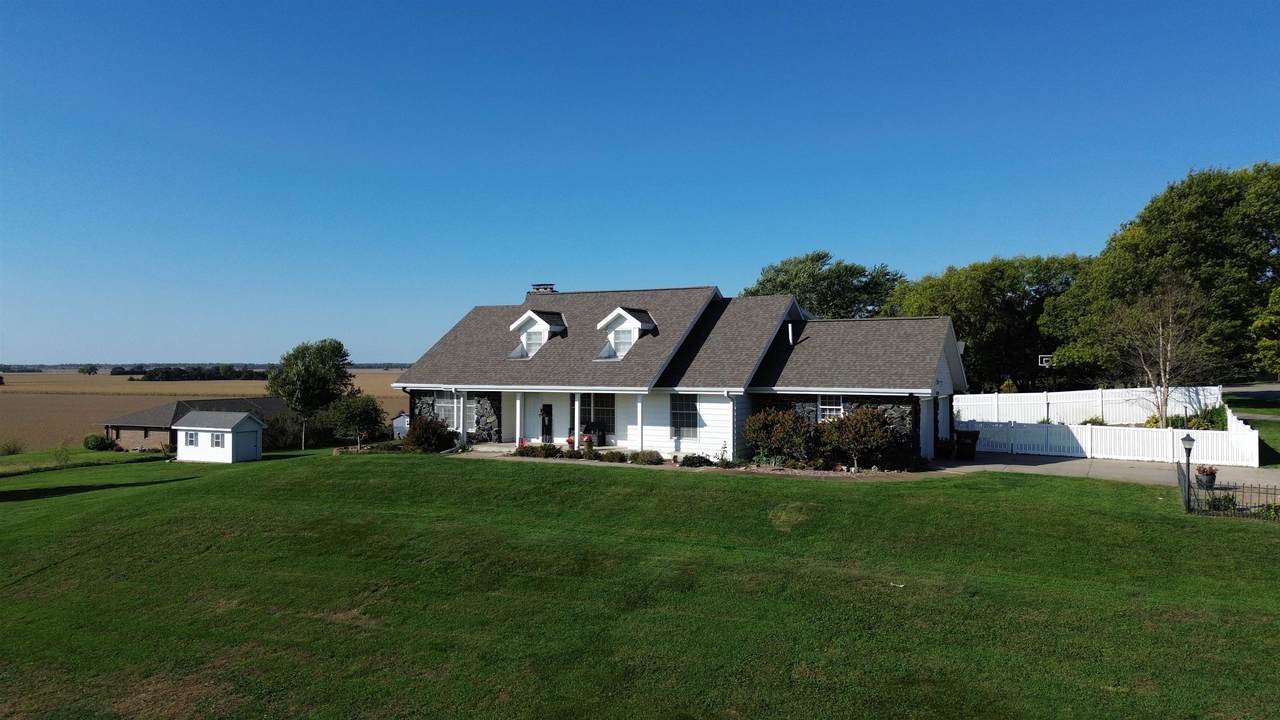 4809 Country Club Drive - Photo 1