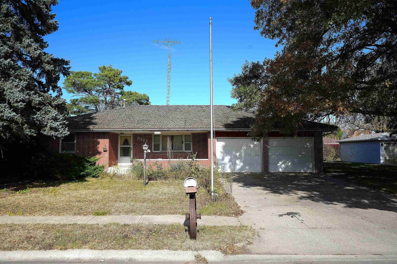 3322 29th Street - Photo 1