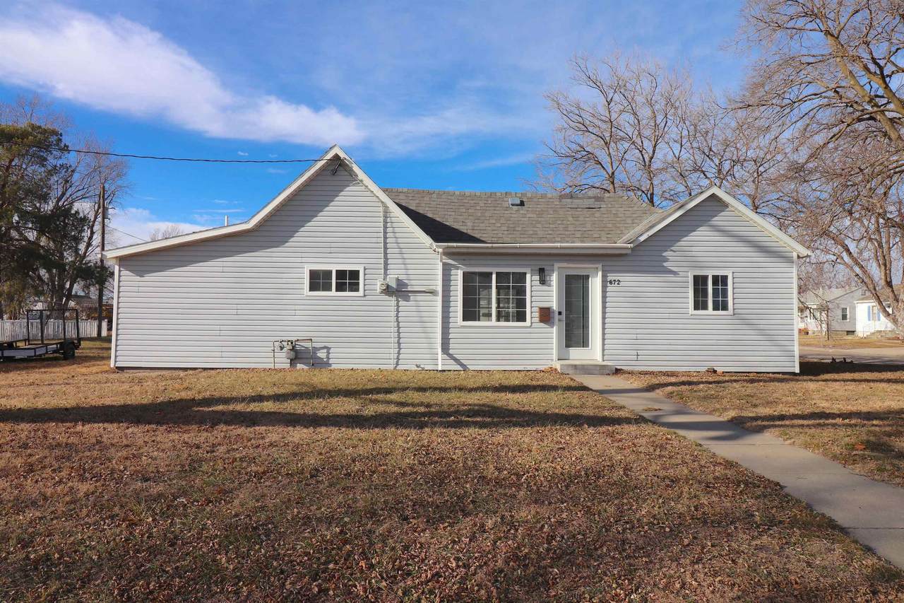 672 30th Avenue - Photo 1