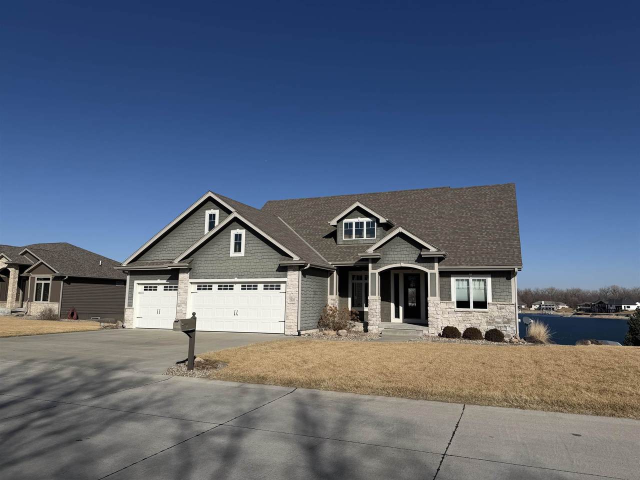 2820 Whitetail Drive - Photo 1