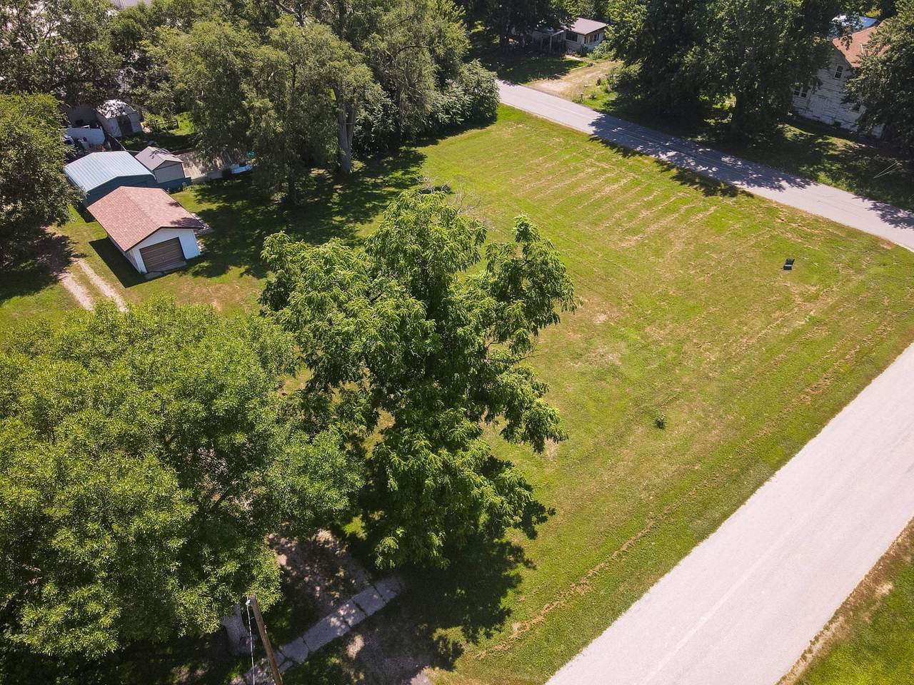 513 Oak Street - Photo 1