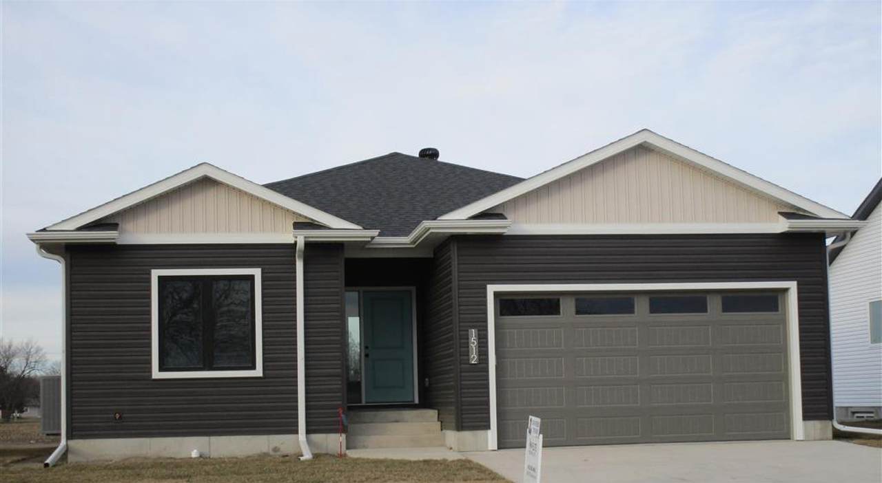 2964 17th Avenue - Photo 1