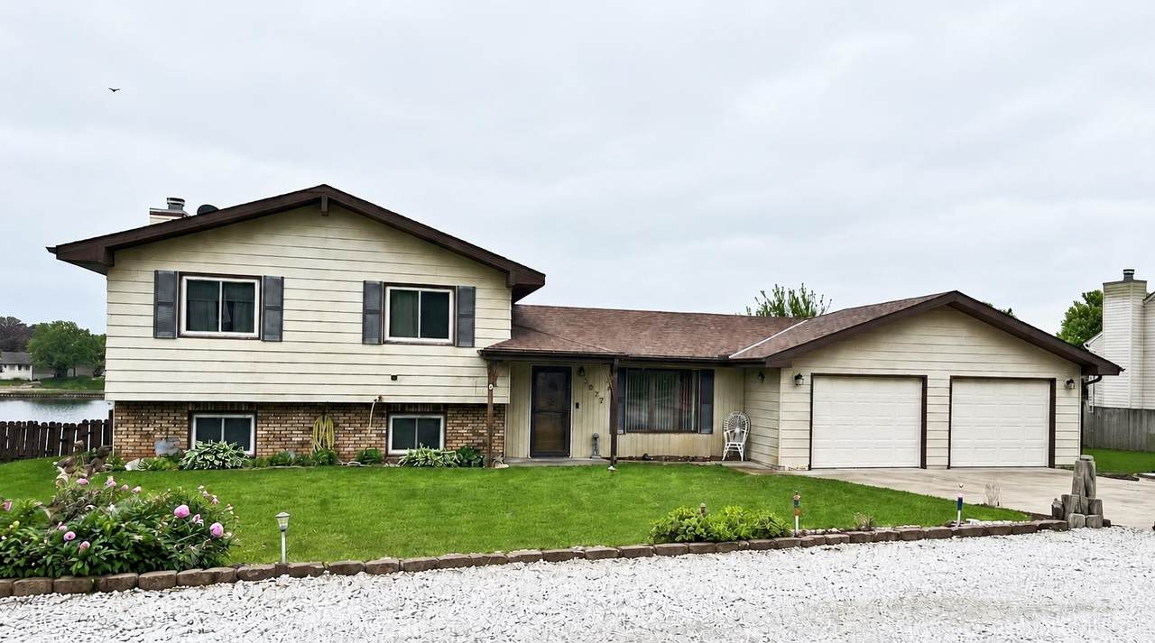 3027 Timber Edge Drive - Photo 1