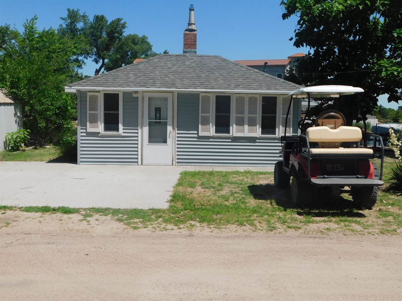 4 Old Lodge Road - Photo 1