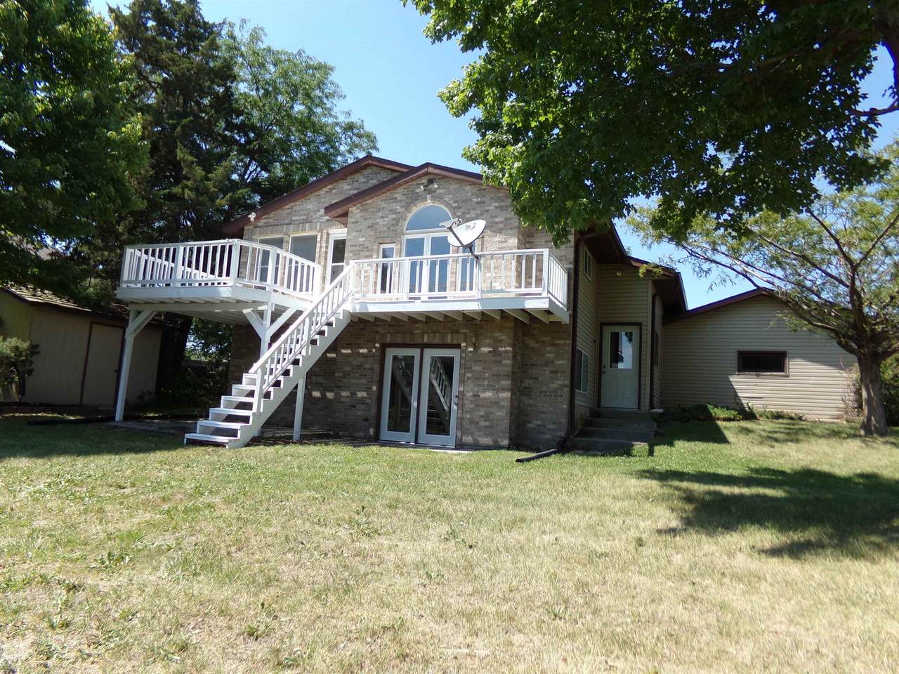 5 Sandy Point Drive - Photo 1