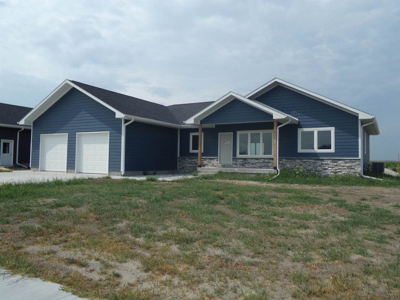 502 24th Street - Photo 1