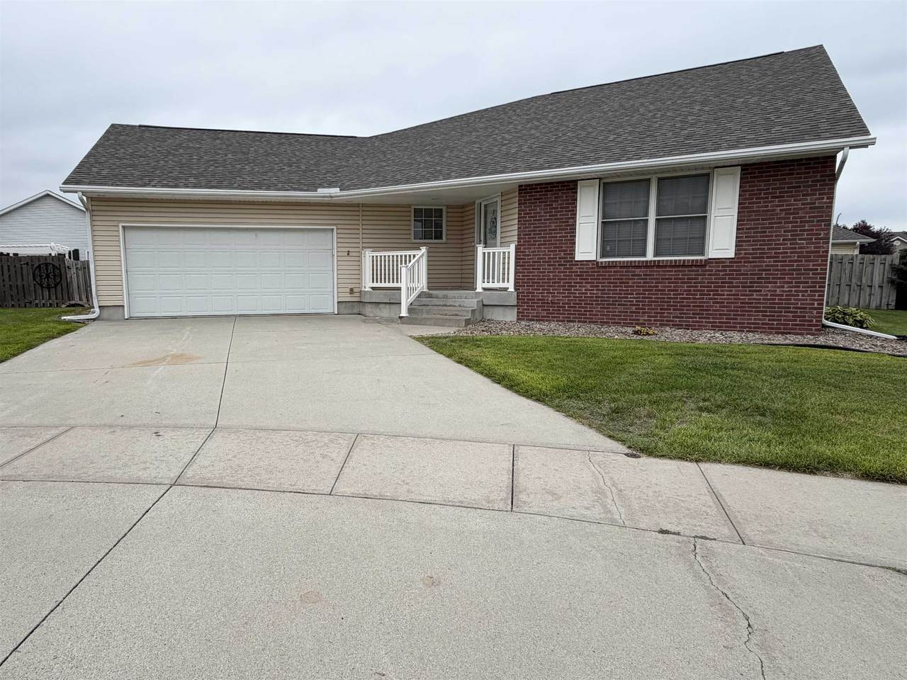 4926 Tallgrass Place - Photo 1