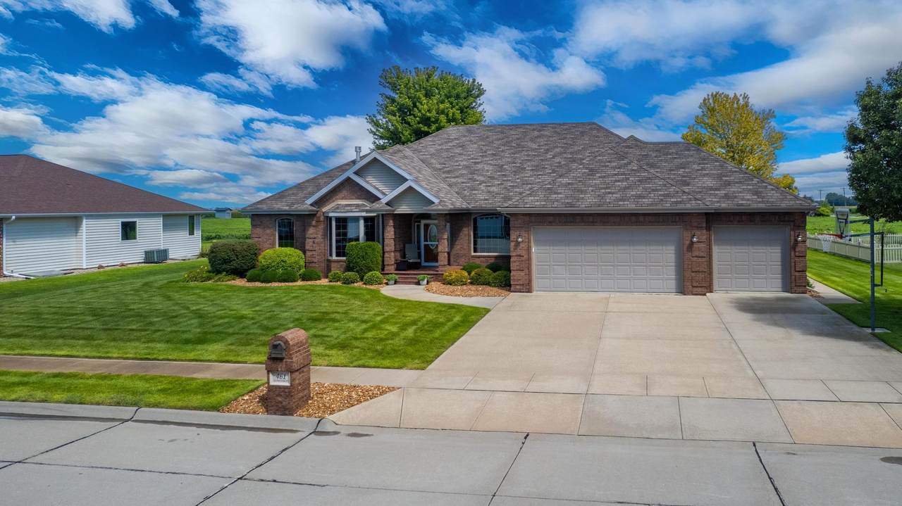 461 Deer Creek Place - Photo 1