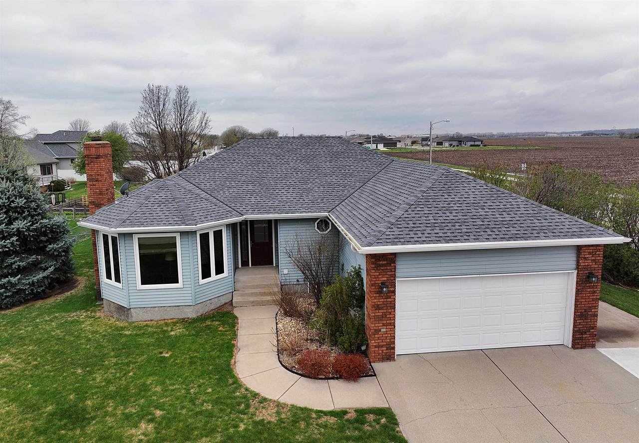 3772 Linden Drive - Photo 1