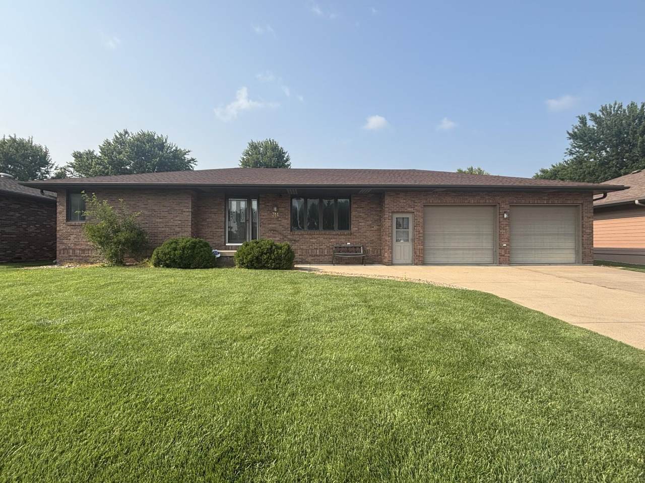 314 22nd Street - Photo 1