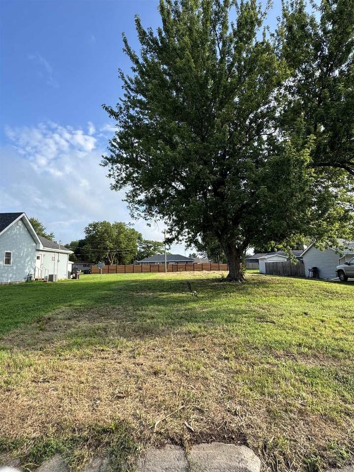 210 Washington Street - Photo 1